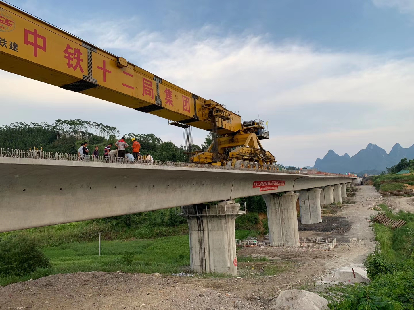黄陂预应力加固在公路桥梁施工应用